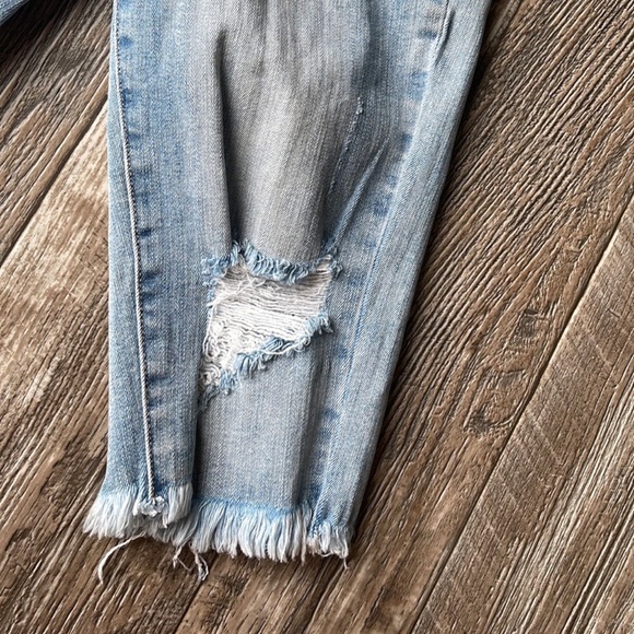 🌟A2 🌟Bermuda 🌟Jeans Los
Angeles California Shorts,
Regular Small, - Picture 6 of 12